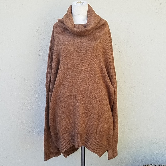 H&M Sweaters - Oversize H&M sweater